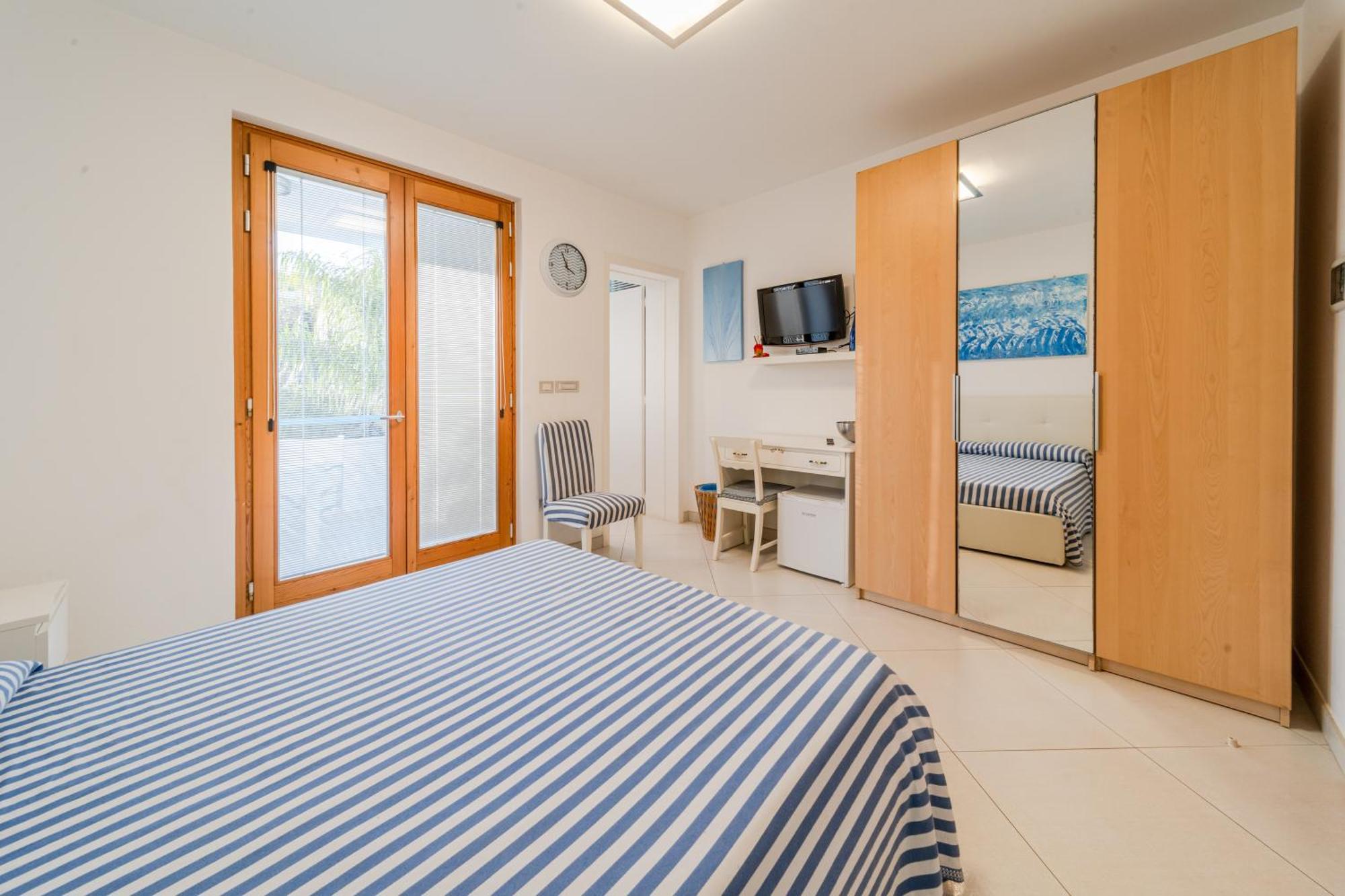 Lo Scalo Bed And Breakfast Marina Di Novaglie Alessano Εξωτερικό φωτογραφία